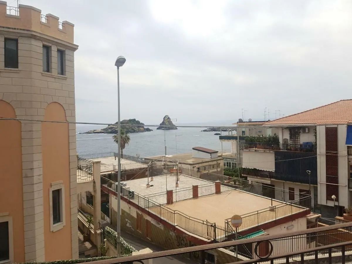 Casa Dei Mori Otel Aci Trezza İtalya