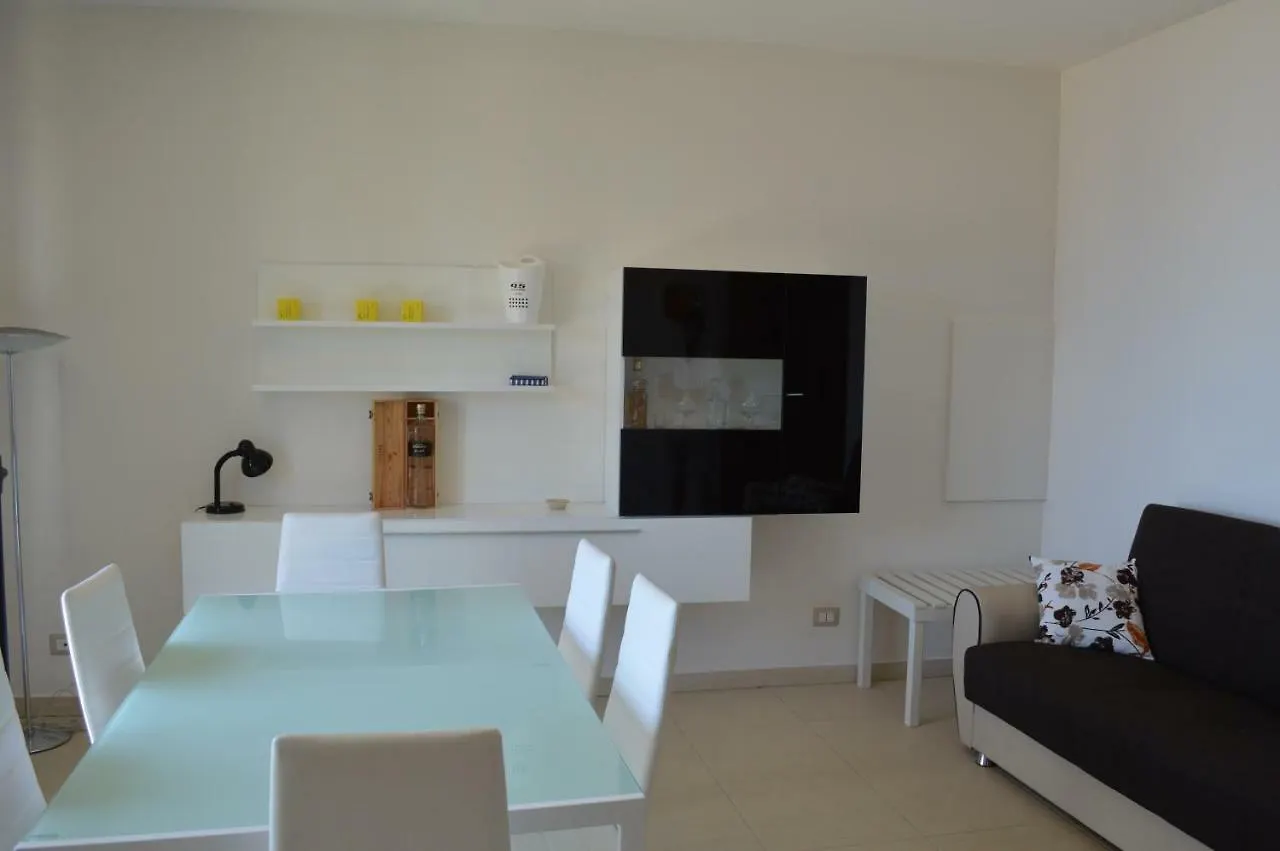 Casa Dei Mori Otel Aci Trezza